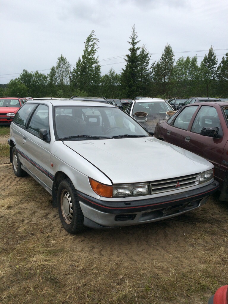Mitsubishi Colt, 1991, Grå Inges Bilskrotning AB